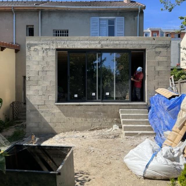 extension  maison dans commune de houille 78800 , Yvelines  (partie maçonnerie) 