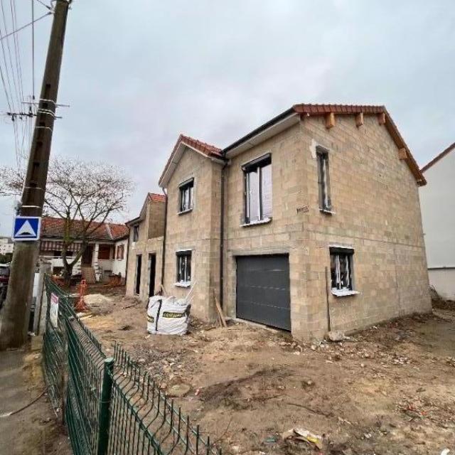 Réalisation des travaux de gros œuvre de deux maison jumelée à Champigny -Sur-Marne 